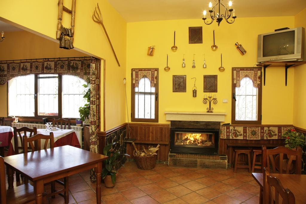 Hostal Restaurante Alto Rey Arroyo de las Fraguas Exteriér fotografie