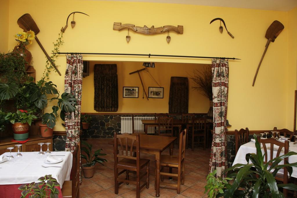 Hostal Restaurante Alto Rey Arroyo de las Fraguas Exteriér fotografie